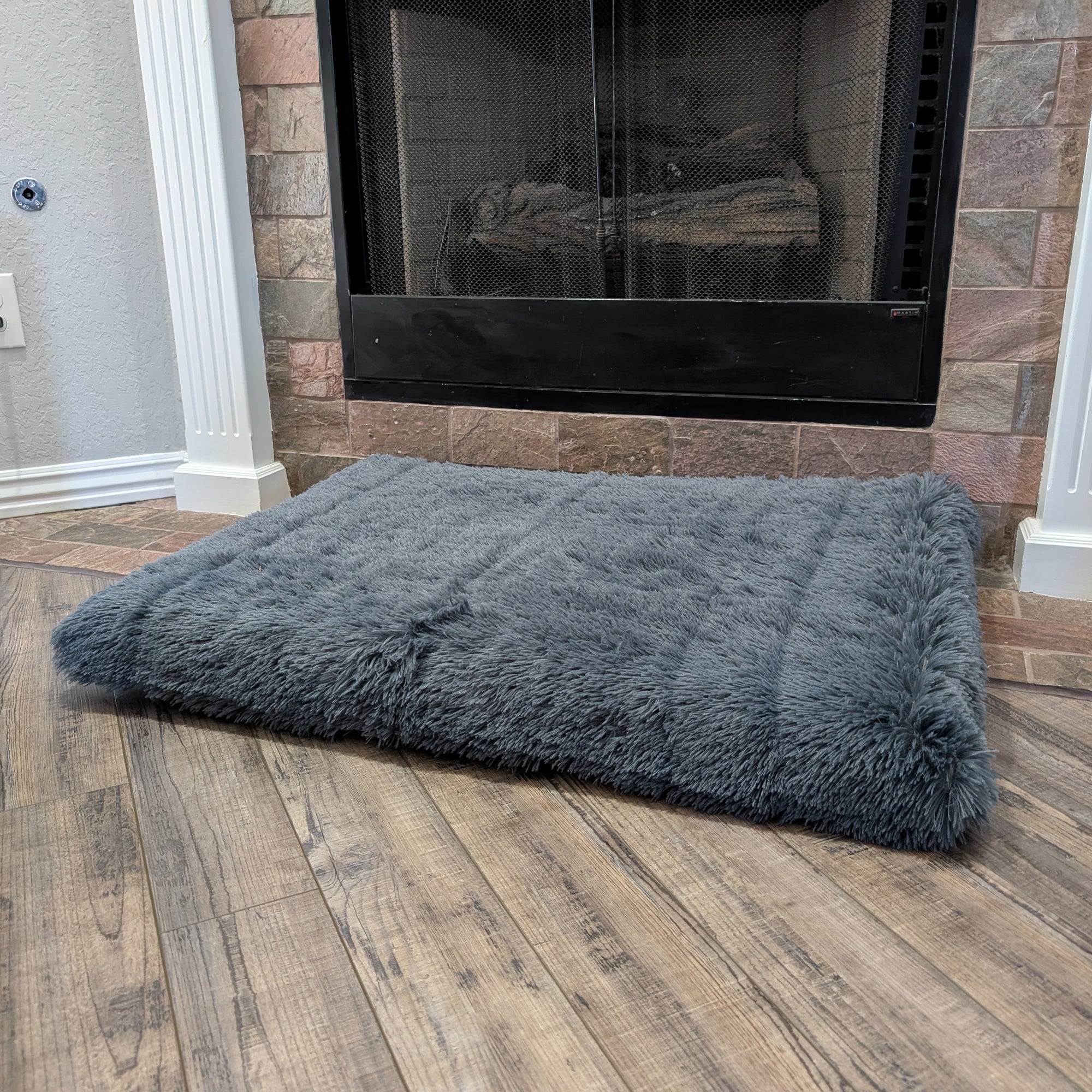 Plush Pet Bed, Large